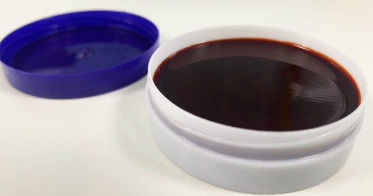 Rtěnka s obsahem brusinek inaktivuje viry a bakterie při kontaktu